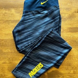 Nike Legend Green Bay Packers Warp Speed Dri-Fit Leggings Womens XL NFL